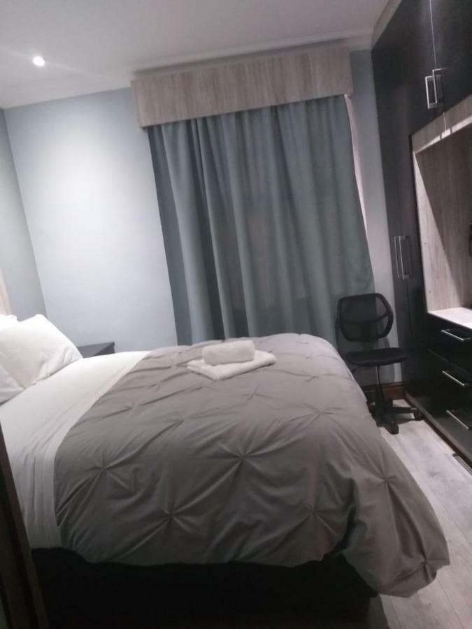 Elly Guest house 2*